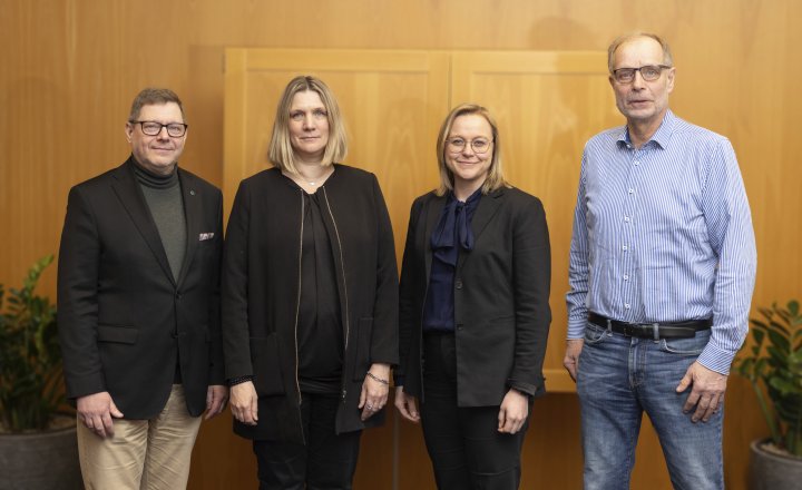 Tre personer från presidie och förbundsdirektör